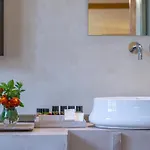 10gr Boutique Hotel&wine Bar