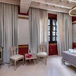 10gr Boutique Hotel&wine Bar 5* Rhodes City