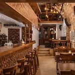 10gr Boutique Hotel&wine Bar Rhodes City