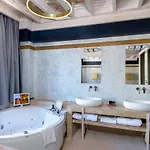 10gr Boutique & Wine Bar Отель 5*