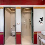 10gr Boutique & Wine Bar Отель
