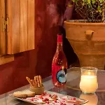 Отель 10gr Boutique & Wine Bar 5*