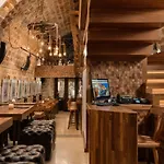 Отель 10gr Boutique & Wine Bar 5*