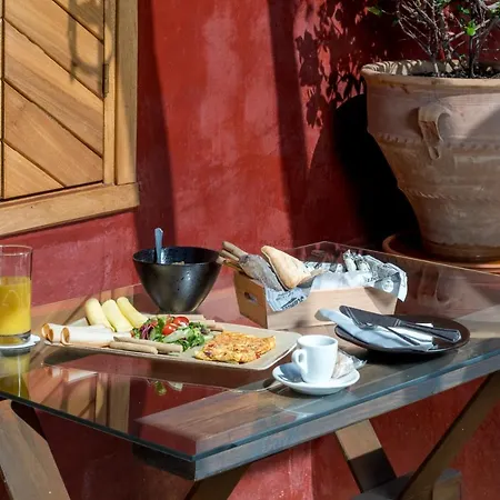10gr Boutique & Wine Bar Szálloda 5*