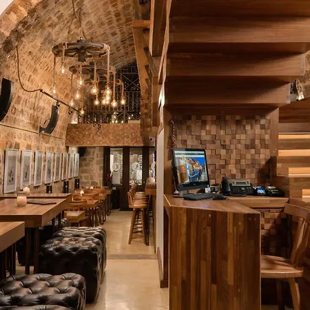 酒店 10gr Boutique & Wine Bar 5*