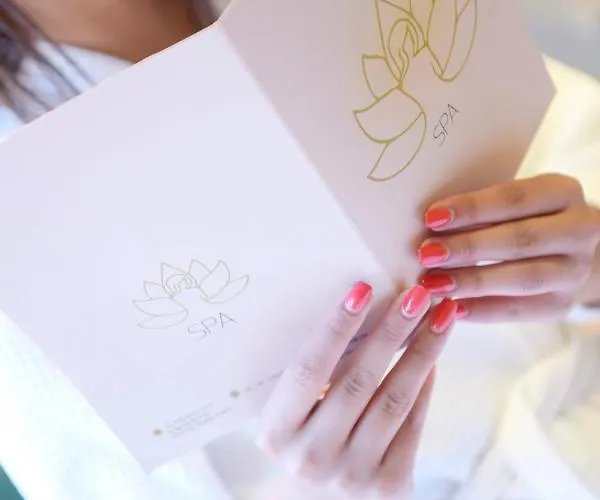 10gr Boutique Hotel&wine Bar Rhodes City