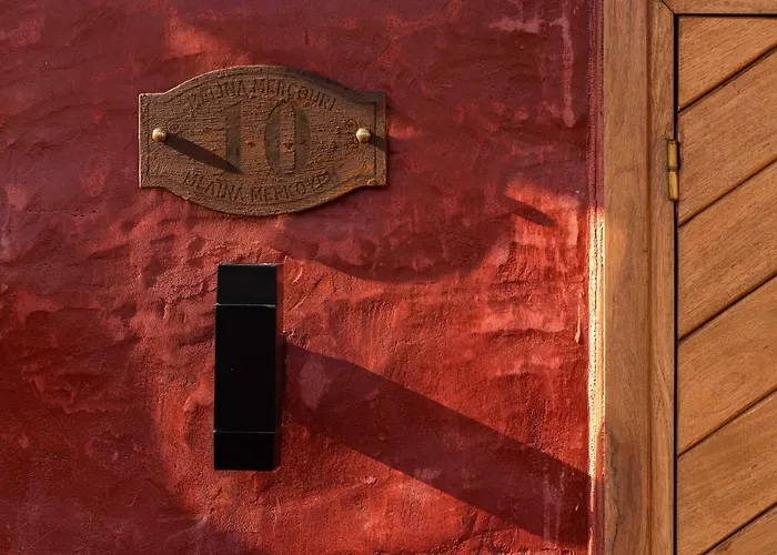 10gr Boutique & Wine Bar Hotel Rhodes City