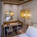 10gr Boutique & Wine Bar Szálloda 5*
