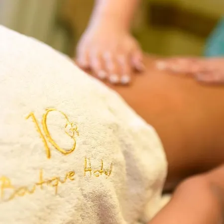 10gr Boutique & Wine Bar 5*